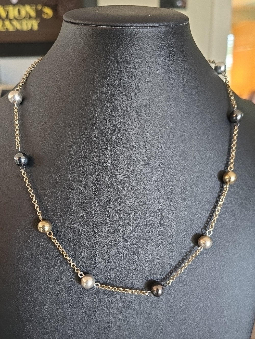 Vintage Liz Claiborne Tri-Color Ball Bead Station Chain Necklace